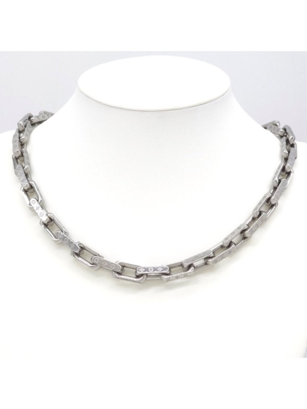Louis Vuitton Necklace Chain Monogram Silver Color Metal Length 54.5